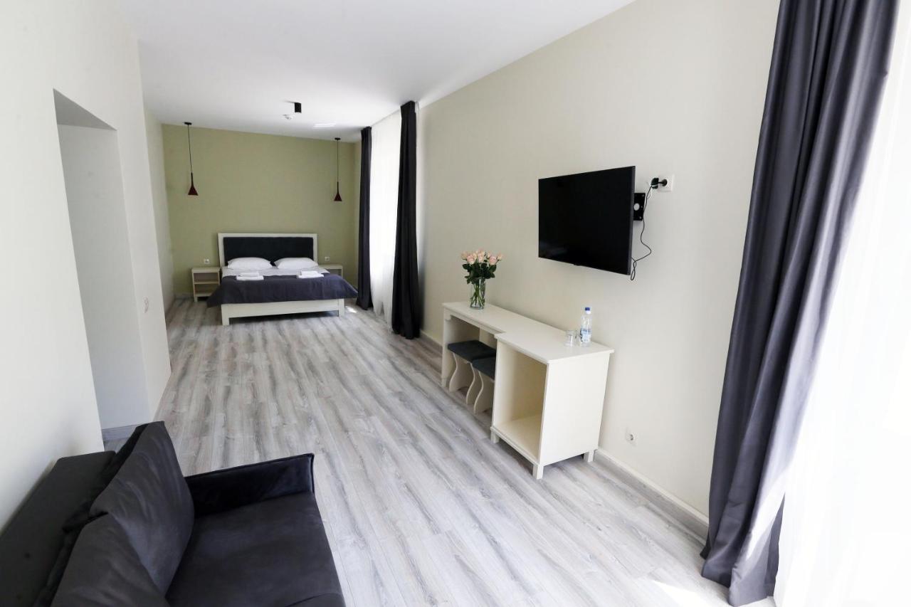 Hotel Golden Lemon Готель Золотий Лимон Λβιβ Εξωτερικό φωτογραφία